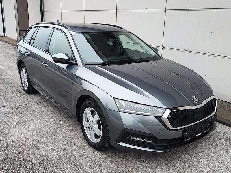 Gebraucht Skoda Octavia Ambition 150 PS (110 kW) 2022 Grau Kombi