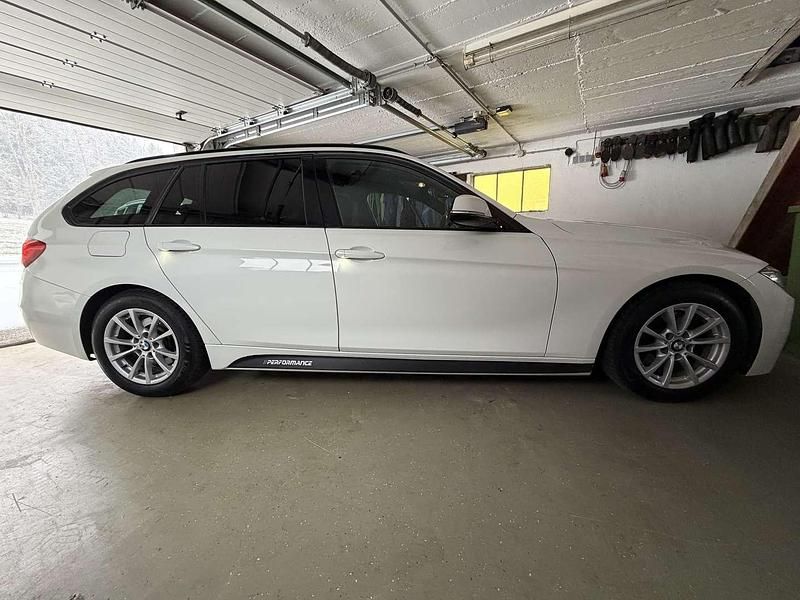 Gebraucht BMW 320 M Sport 184 PS (135 kW) 2013 Weiß Kombi
