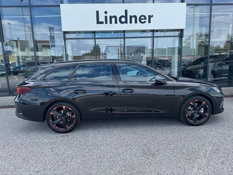 Gebraucht Cupra Leon 204 PS (150 kW) 2025 Schwarz  metallic Kombi