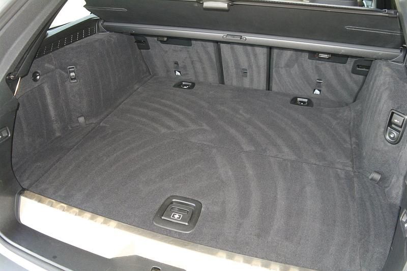 Gebraucht BMW 530e Efficient Dynamics 184 PS (135 kW) 2022 Grau Kombi