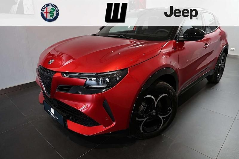 Rot Neu 2025 Alfa Romeo GT Junior SUV | € 35.940 (Fairer Preis) - Bild 1/4