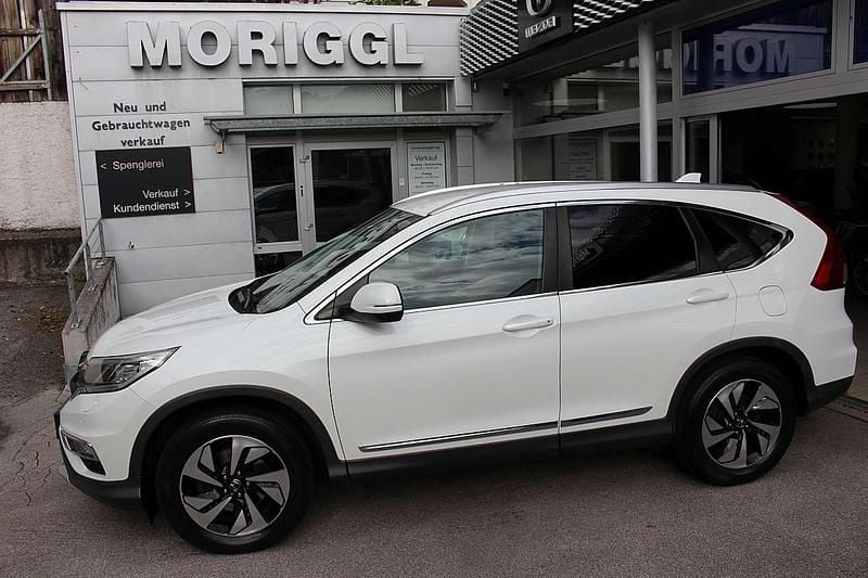 Weiß Gebraucht 2016 Honda CR-V Lifestyle SUV | € 17.900 (Etwas zu teuer) - Bild 1/4