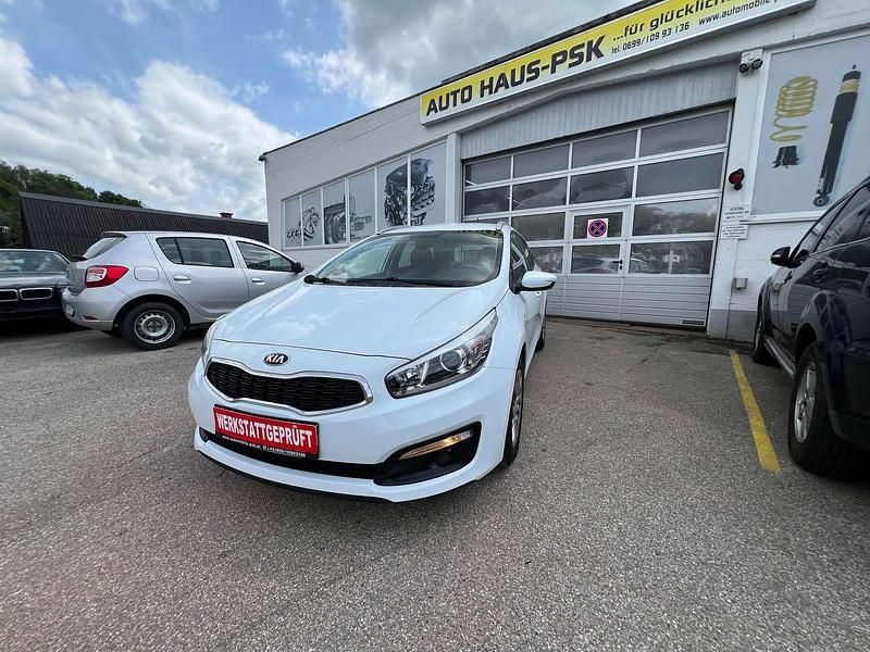 Gebraucht Kia Ceed Sportswagon 90 PS (66 kW) 2016 Weiß Kombi
