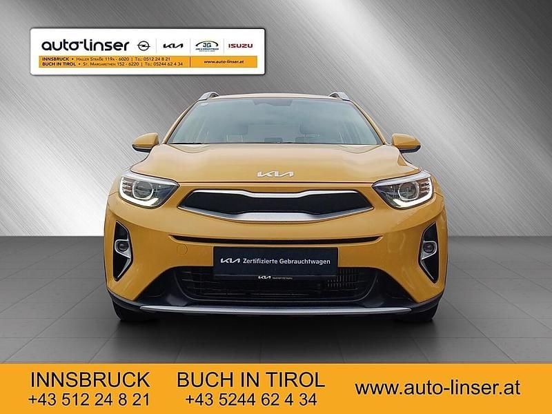 Gebraucht Kia Stonic Silver 101 PS (74 kW) 2025 Gelb SUV