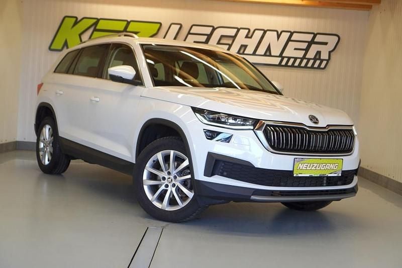 Gebraucht Skoda Kodiaq 150 PS (110 kW) 2022 Weiß SUV
