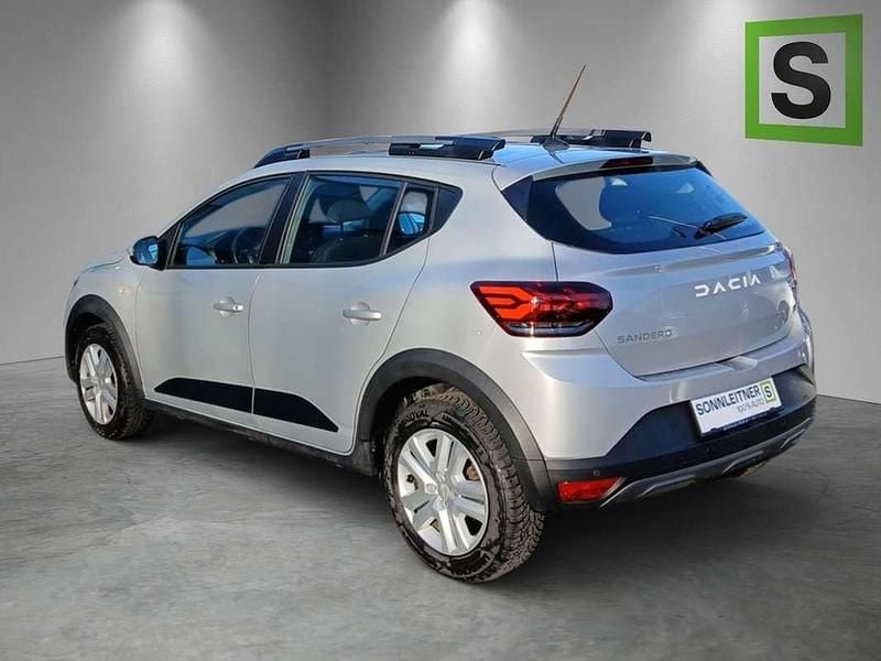 Gebraucht Dacia Sandero Expression 91 PS (66 kW) 2023 Grau Kleinwagen