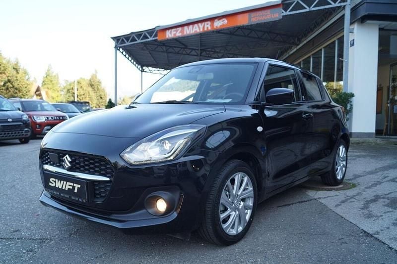 Gebraucht Suzuki Swift 83 PS (61 kW) 2024 Schwarz Kleinwagen