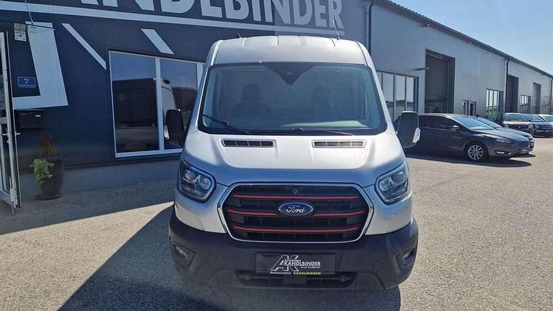 Gebraucht Ford Transit Trend 170 PS (125 kW) 2021 Silber Van