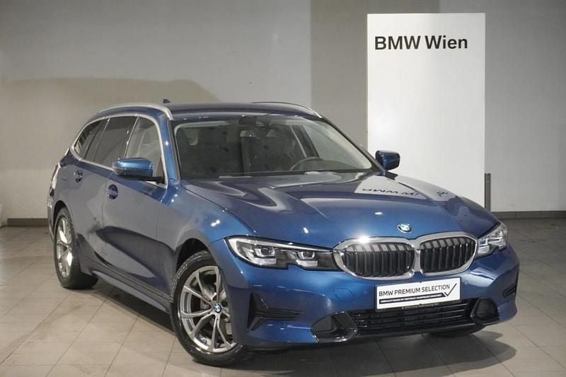 Blau Gebraucht 2022 BMW 320 Efficient Dynamics Kombi | € 36.490 (Fairer Preis) - Bild 1/4