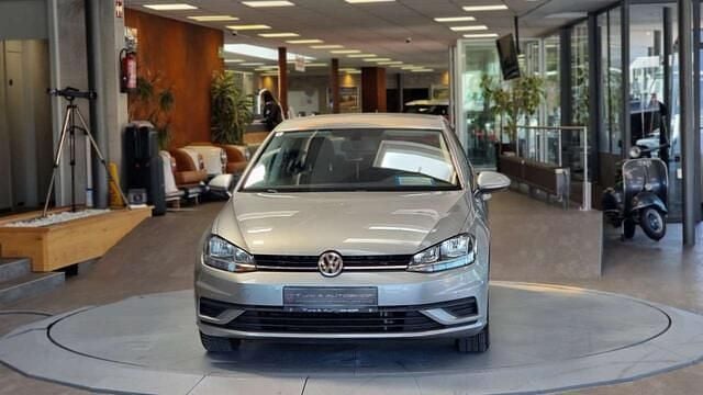Gebraucht VW Golf VII 86 PS (63 kW) 2019 Grau Limousine