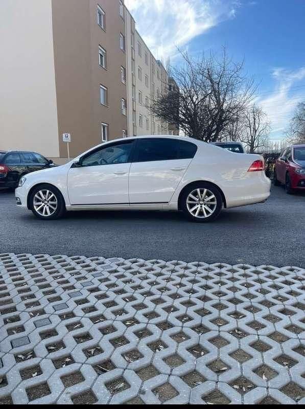 Gebraucht VW Passat Trendline 105 PS (77 kW) 2012 Limousine