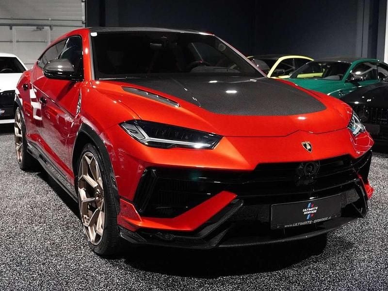 Gebraucht Lamborghini Urus 666 PS (489 kW) 2025 Rot SUV
