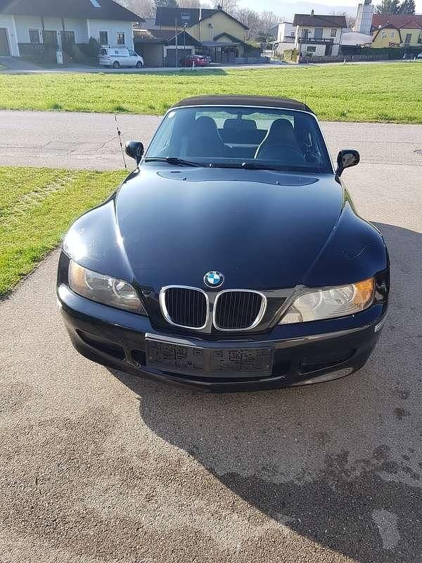Gebraucht BMW Z3 118 PS (86 kW) 2001 Schwarz Cabrio