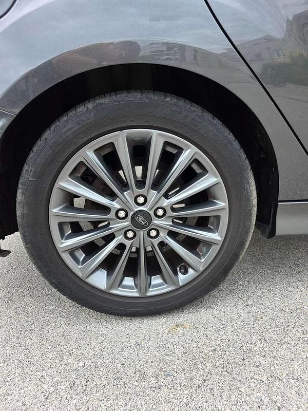 Gebraucht Ford Focus 125 PS (91 kW) 2017 Grau Limousine