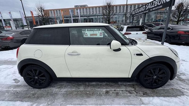 Gebraucht Mini ONE 102 PS (75 kW) 2019 Weiß Kleinwagen