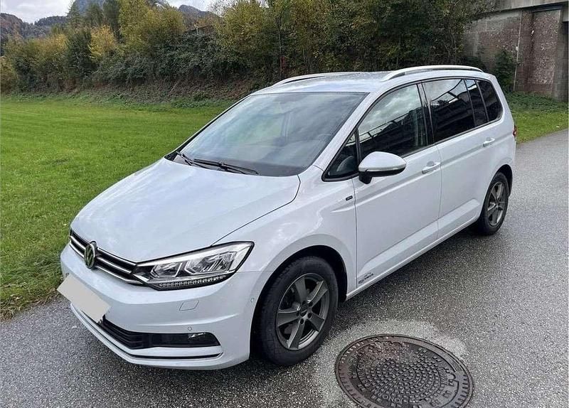 Gebraucht VW Touran 116 PS (85 kW) 2018 Van / Kleinbus
