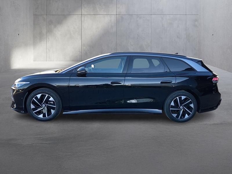 Gebraucht VW ID.7 Pro 88 kW (121 PS) 2025 Schwarz  metallic Kleinwagen