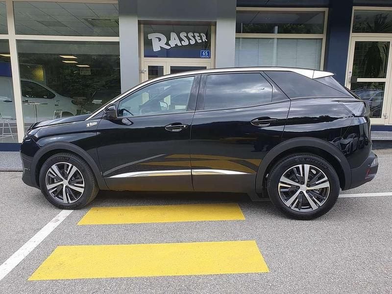 Gebraucht Peugeot 3008 Allure 131 PS (96 kW) 2023 Schwarz SUV