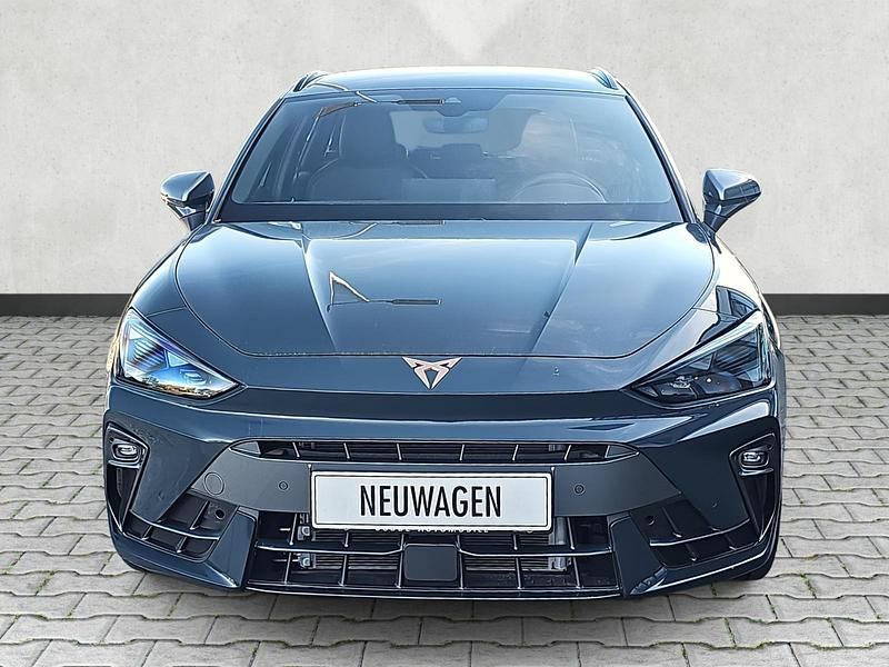 Neu Cupra Leon 150 PS (110 kW) 2025 Blau Kombi