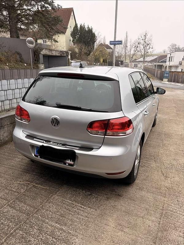 Gebraucht VW Golf VII Comfortline 105 PS (77 kW) 2012 Limousine