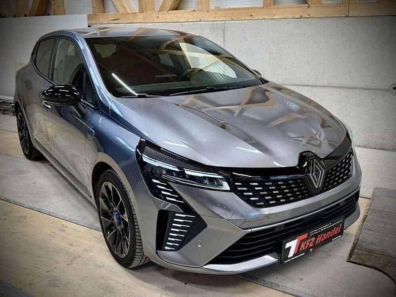 Gebraucht Renault Clio V Esprit Alpine 143 PS (105 kW) 2024 Grau Kleinwagen