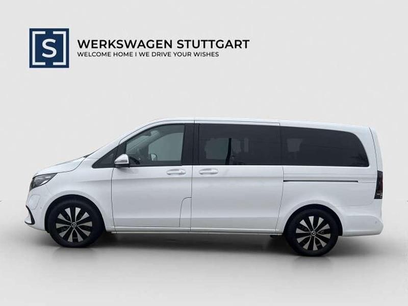 Gebraucht Mercedes EQV300 150 kW (204 PS) 2024 Weiß Van / Kleinbus