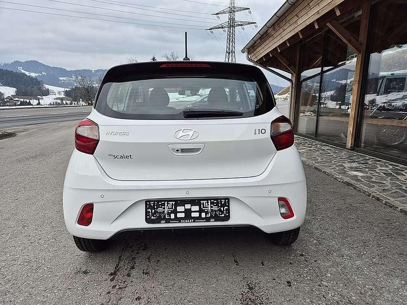 Neu Hyundai i10 63 PS (46 kW) 2025 Weiß Kleinwagen