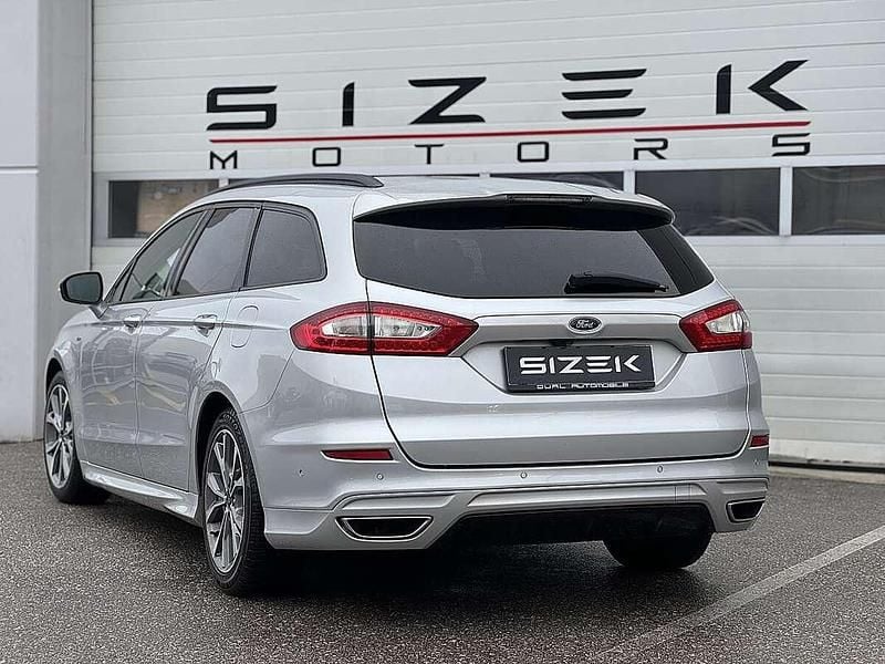 Gebraucht Ford Mondeo ST-Line 179 PS (131 kW) 2017 Silber Kombi