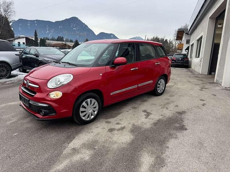 Gebraucht Fiat 500L Mirror 95 PS (69 kW) 2021 Rot Van / Kleinbus