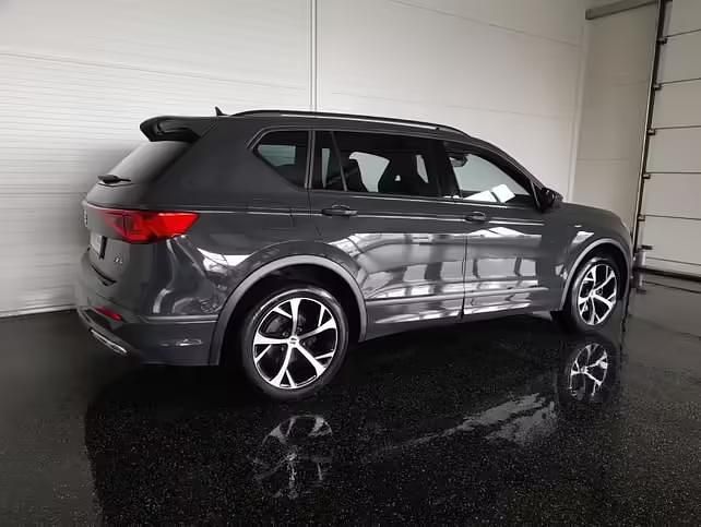 Gebraucht Seat Tarraco Beats 200 PS (147 kW) 2022 Grau SUV