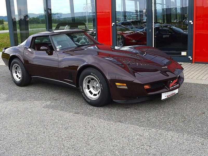 Rot Gebraucht 1980 Corvette C3 Coupé | € 31.900 - Bild 1/4