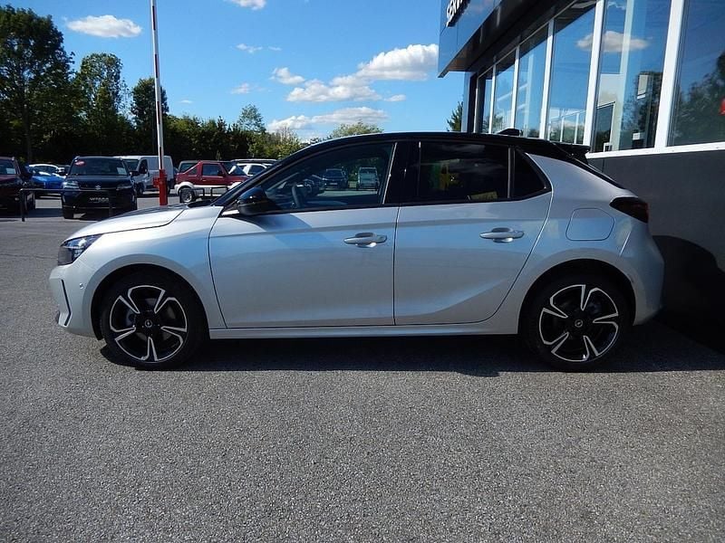 Neu Opel Corsa GS Line 101 PS (74 kW) 2025 Silber Limousine