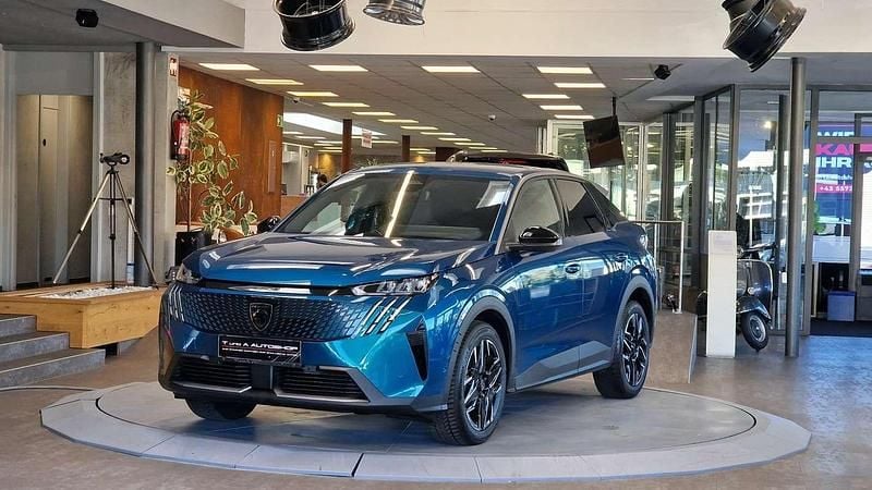 Gebraucht Peugeot 3008 Allure 136 PS (100 kW) 2024 Blau SUV
