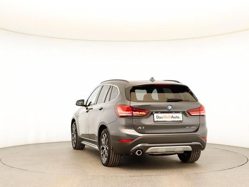 Gebraucht BMW X1 125 PS (91 kW) 2022 Grau SUV