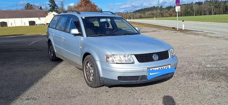 Gebraucht VW Passat Highline 116 PS (85 kW) 1999 Limousine
