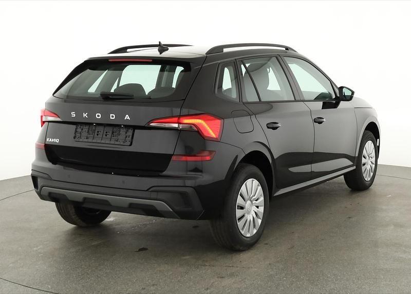 Schwarz Neu 2025 Skoda Kamiq Selection SUV | € 31.984 (Guter Preis) - Bild 1/4