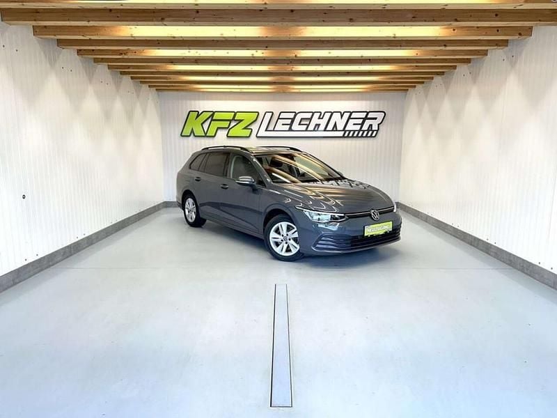 Grau Gebraucht 2021 VW Golf VIII Kombi | € 19.450 (Guter Preis) - Bild 1/3