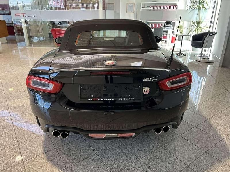 Gebraucht Abarth 124 Spider 170 PS (125 kW) 2018 Schwarz Cabrio