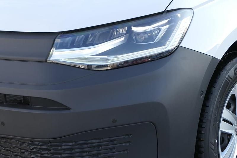 Neu VW Caddy Maxi 122 PS (89 kW) 2025 Weiss  normal Van / Kleinbus