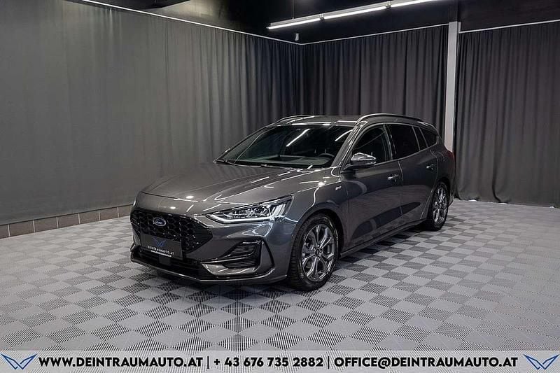 Grau Gebraucht 2024 Ford Focus ST-Line Kombi | € 26.990 (Etwas zu teuer) - Bild 1/4