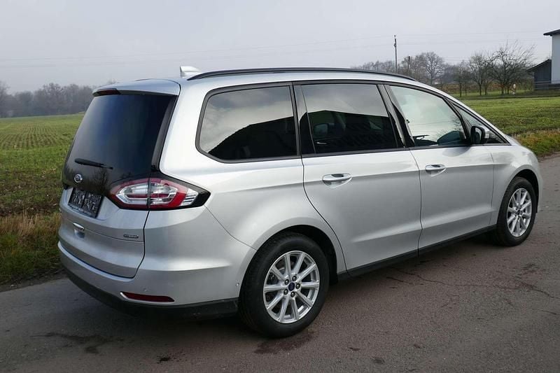 Gebraucht Ford Galaxy Business Edition 150 PS (110 kW) 2022 Silber Van / Kleinbus