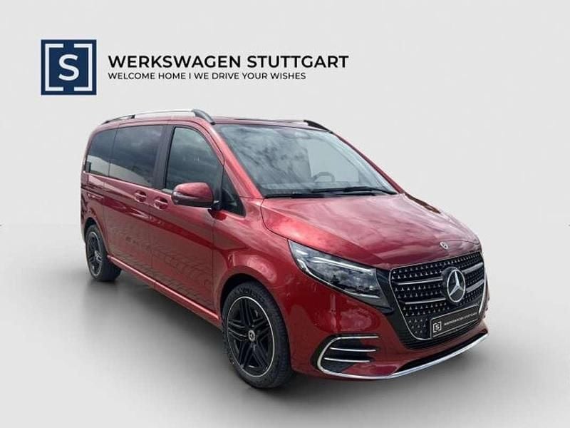 Gebraucht Mercedes V220 Style 163 PS (119 kW) 2024 Rot Van / Kleinbus