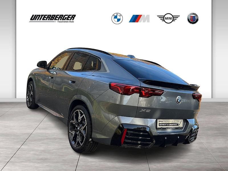 Gebraucht BMW X2 M Sport 150 PS (110 kW) 2025 Grau SUV