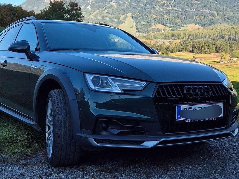 Grün Gebraucht 2017 Audi A4 Allroad Comfort Kombi | € 22.900 - Bild 1/4