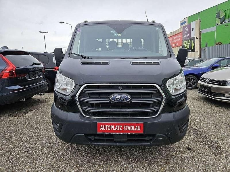 Gebraucht Ford Transit Trend 170 PS (125 kW) 2021 Schwarz Van