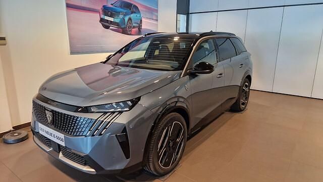 Blau Neu 2025 Peugeot 5008 SUV | € 43.700 (Fairer Preis) - Bild 1/4