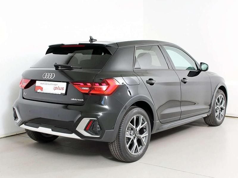 Gebraucht Audi A1 Design 116 PS (85 kW) 2025 Schwarz Kleinwagen