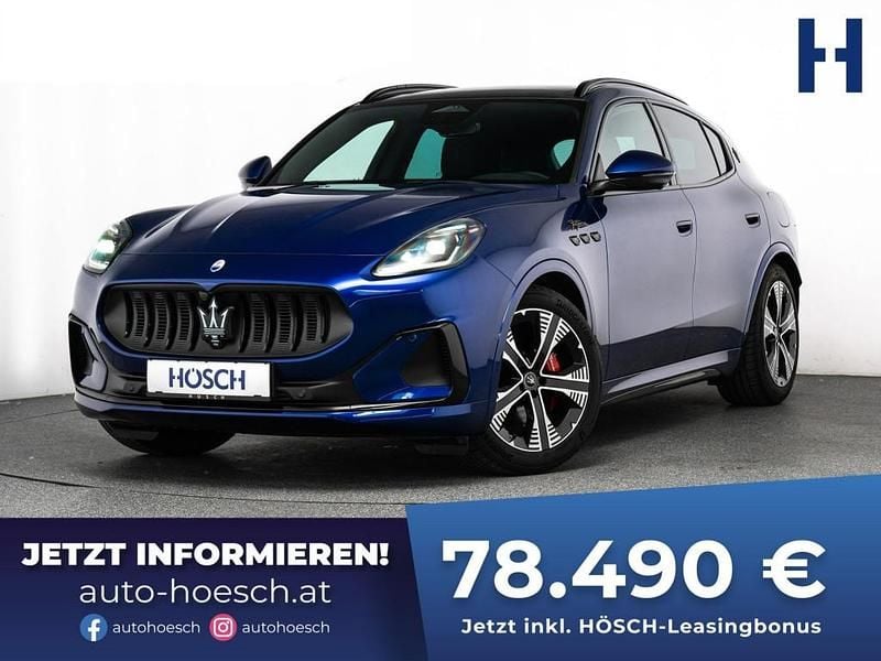 Blau Neu 2025 Maserati Grecale Folgore SUV | € 81.990 - Bild 1/4