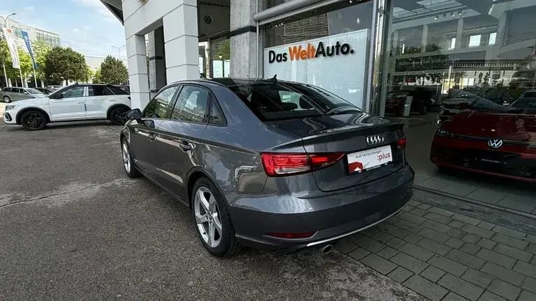 Gebraucht Audi A3 116 PS (85 kW) 2019 Mittelgrau  metallicperleffekt Limousine