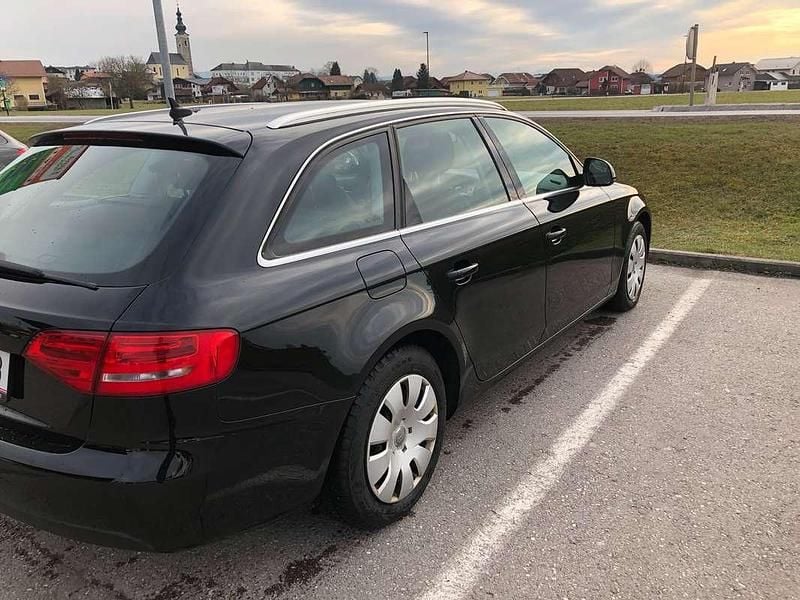Gebraucht Audi A4 143 PS (105 kW) 2009 Schwarz Kombi